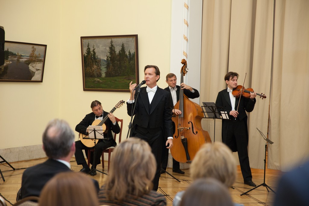 O koncercie Ludowego Artysty Rosji Olega Pogudina w Ambasadzie Rosji w Polsce